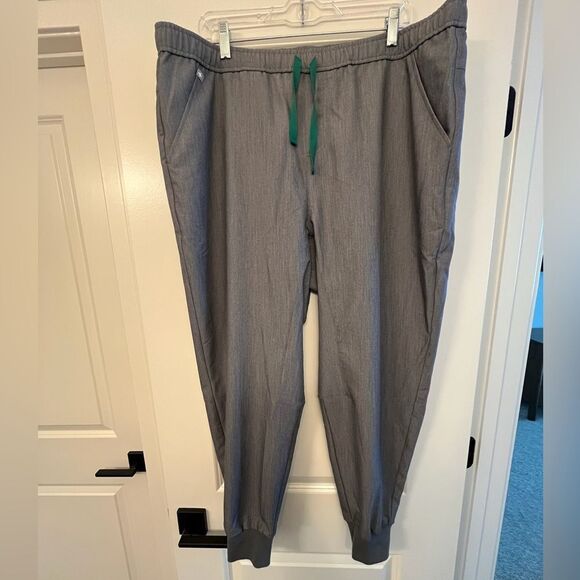 NWT FIGS Tansen Jogger Scrub Pants Graphite Men’s Size XXL Short - Picture 7 of 14